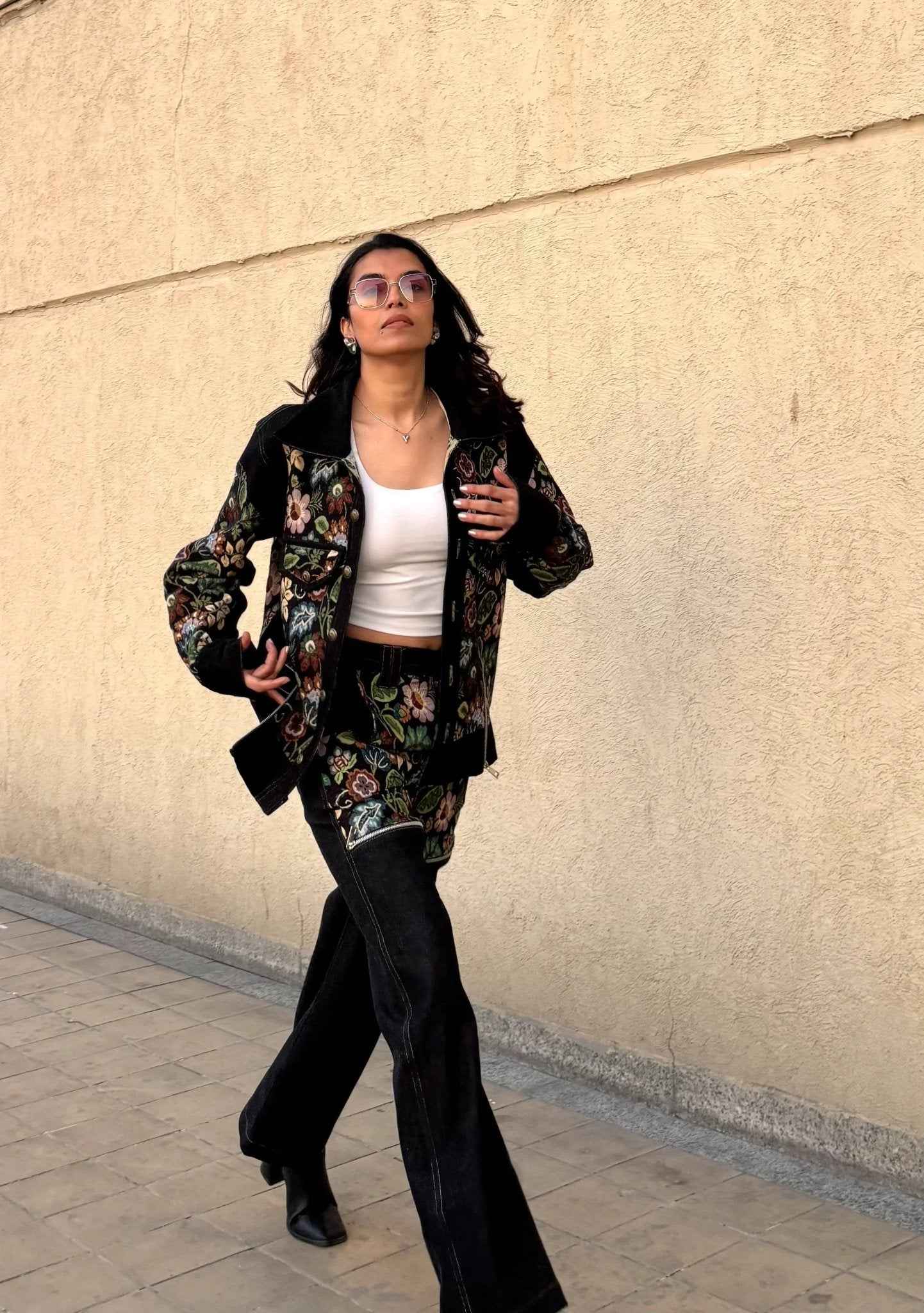 Black Floral Set