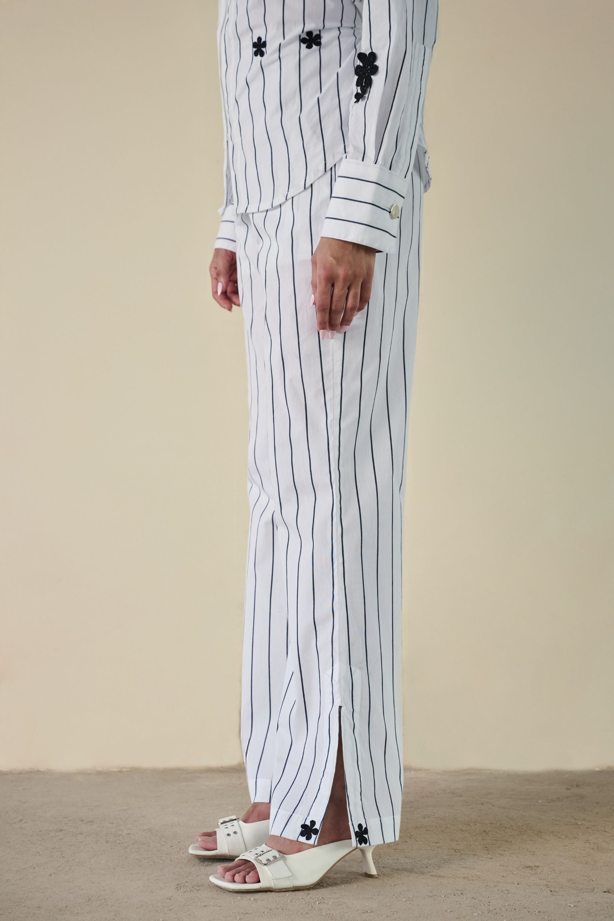 Black Stripe Floral Set