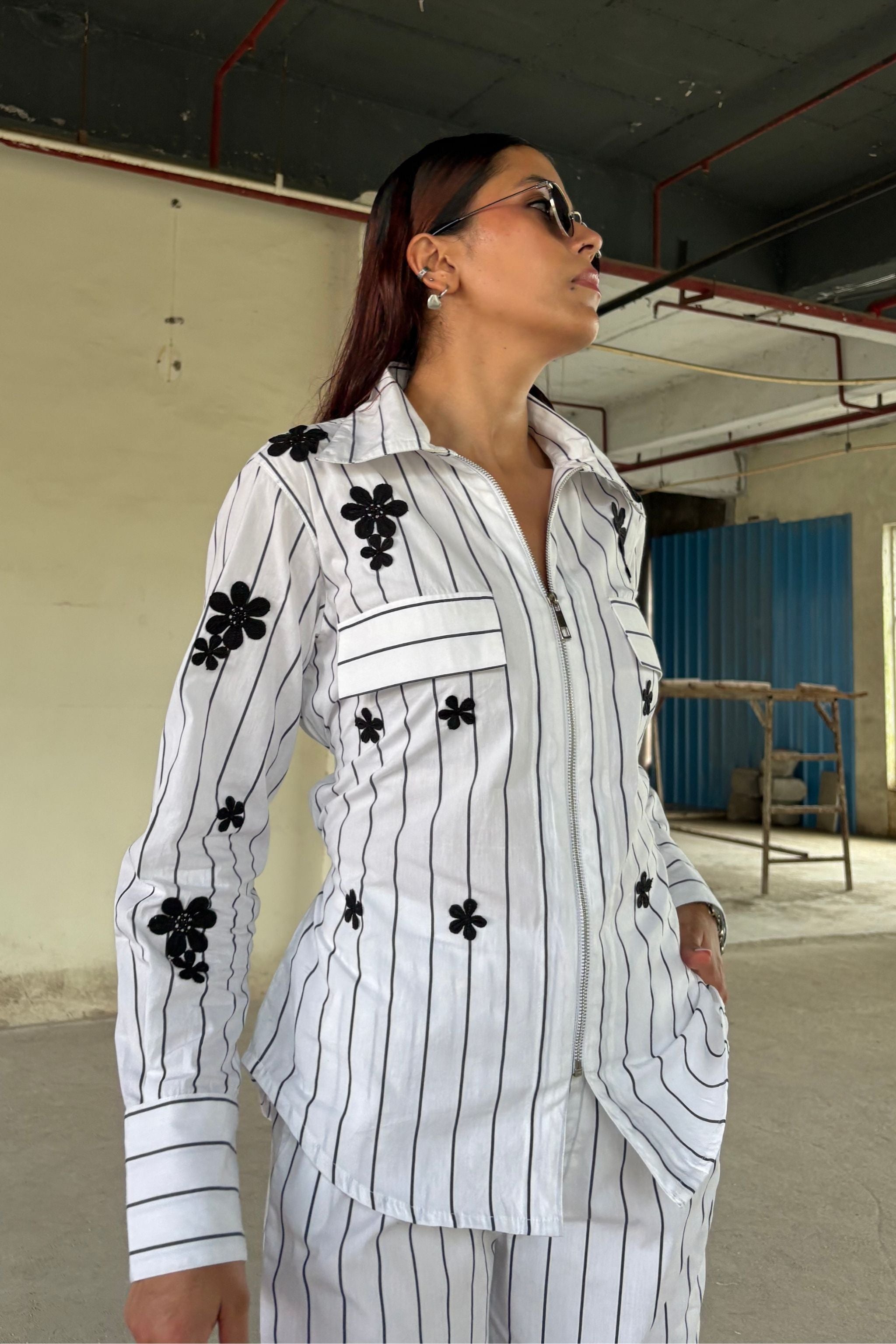 Black Stripe Floral Set