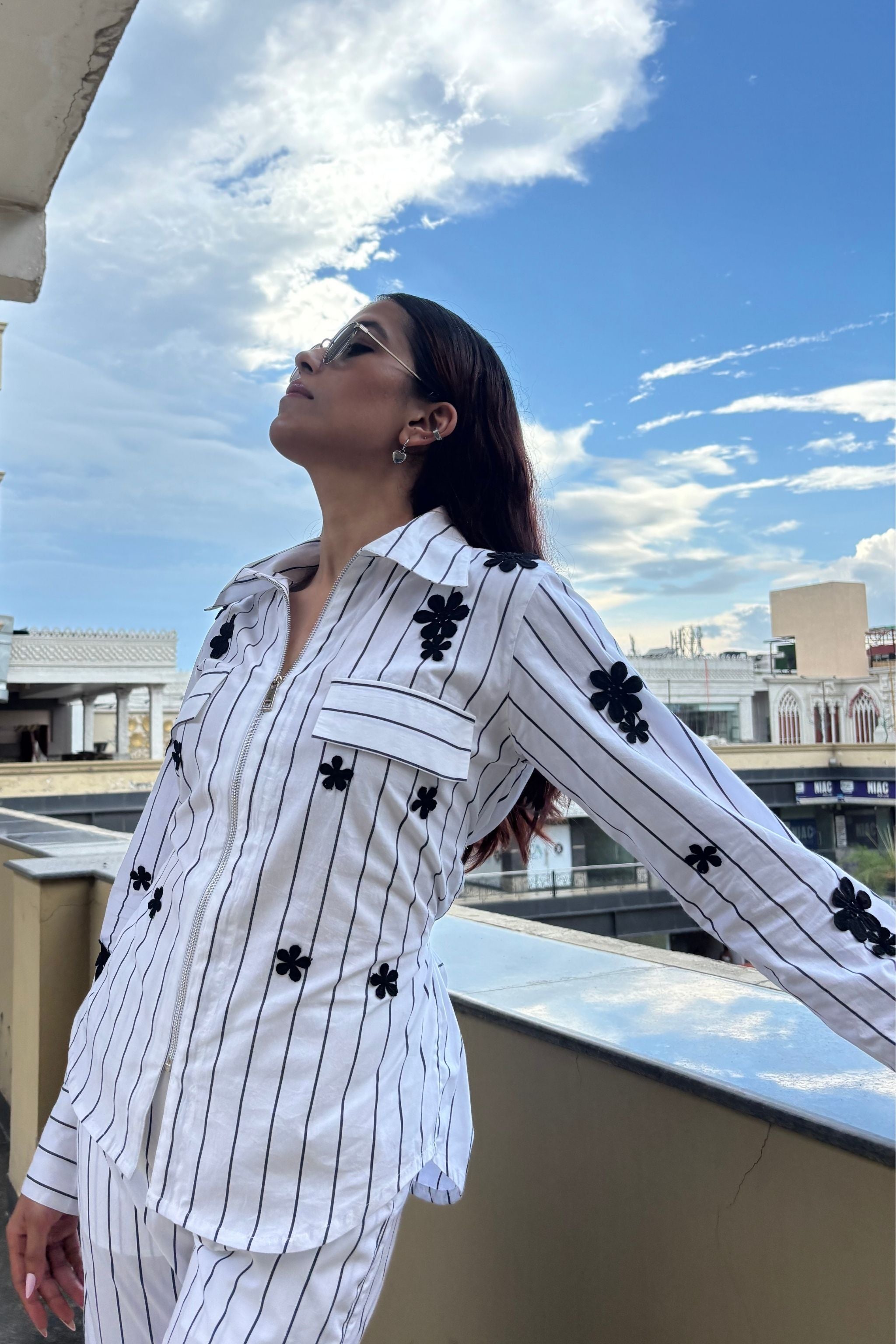 Black Stripe Floral Set